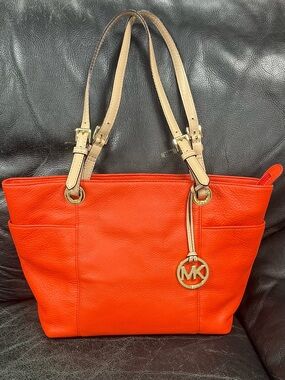 Michael Kors Orange Pebbled Leather Satchel Tote Bag AV-1305